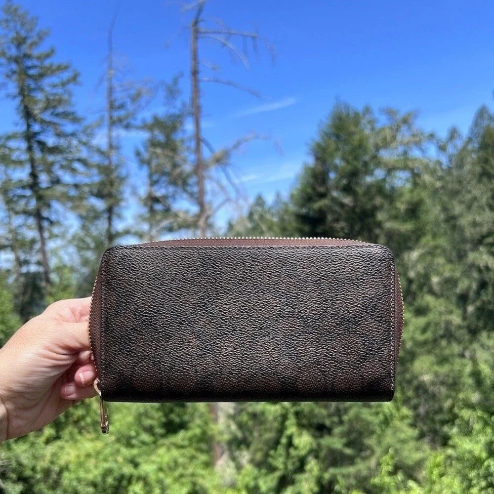 COACH Phone Wallet Signature Brown with Gold Hardware AUTHENTC